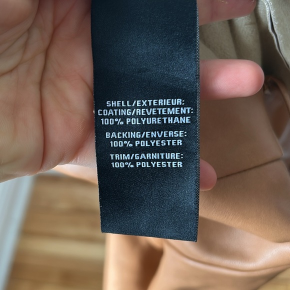 7 For All Mankind Faux Leather Shorts size XS brown camel pleather vegan - Picture 10 of 11